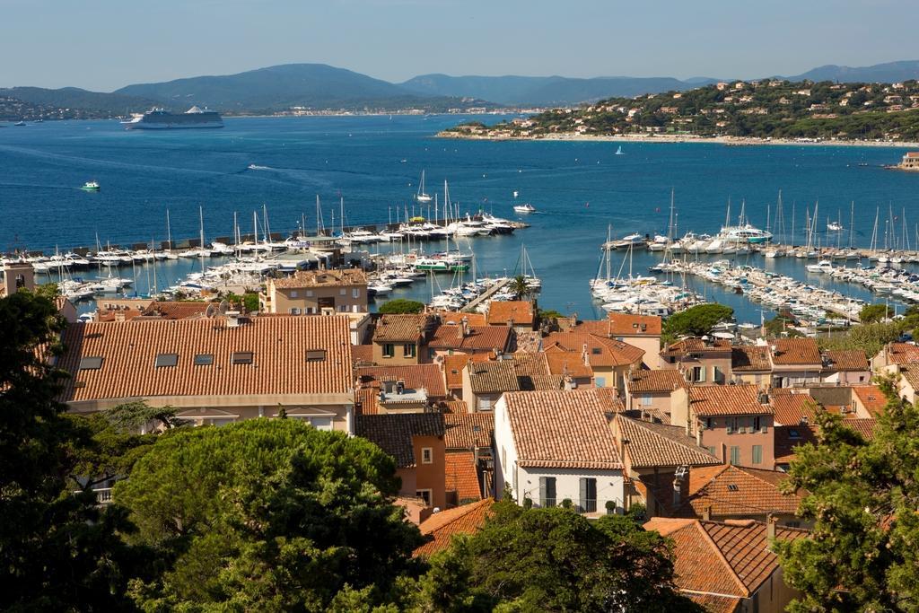 Hotel Les Tourelles Sainte-Maxime Exterior foto