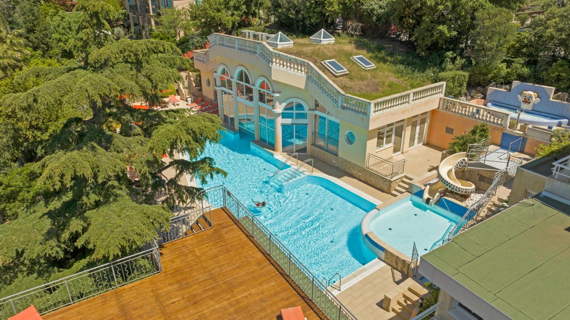 Hotel Les Tourelles Sainte-Maxime Exterior foto